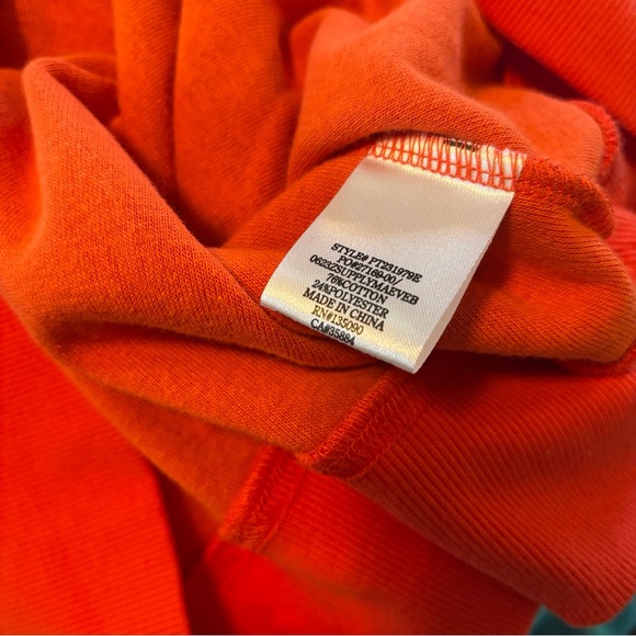 shirt size small - Picture 6 of 6